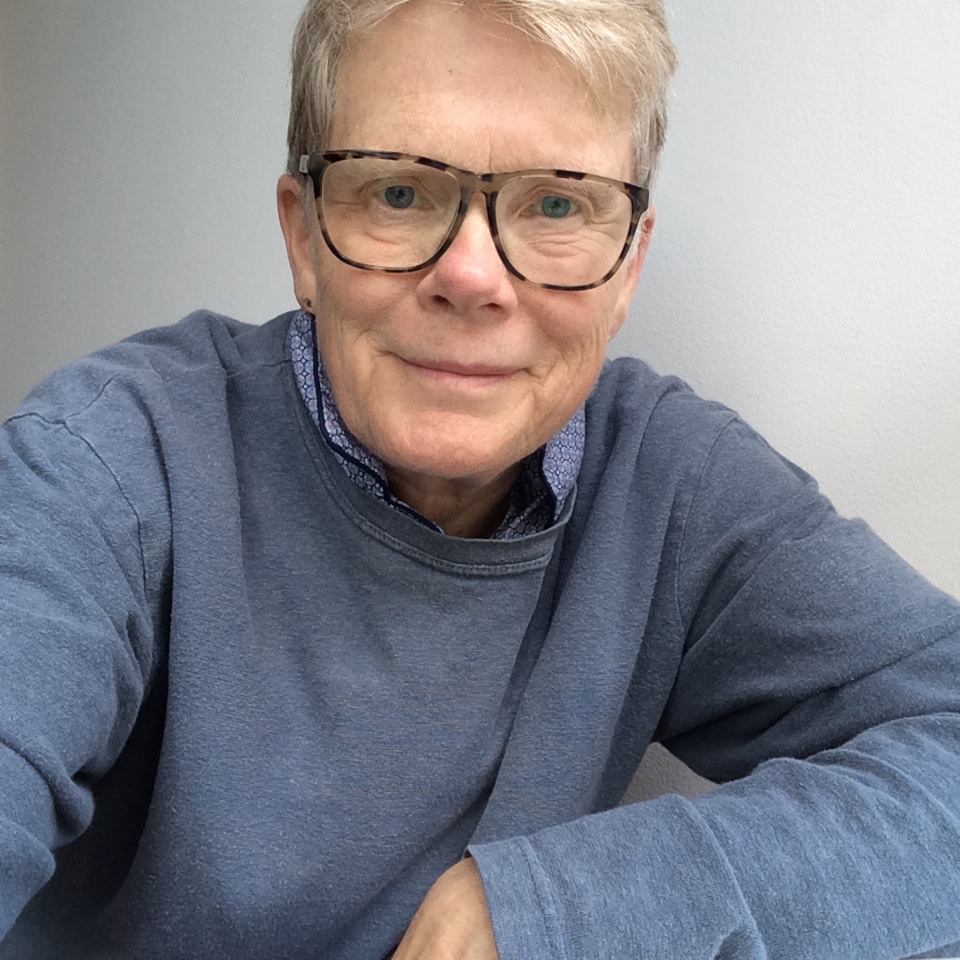 portrait of Betsy Warland